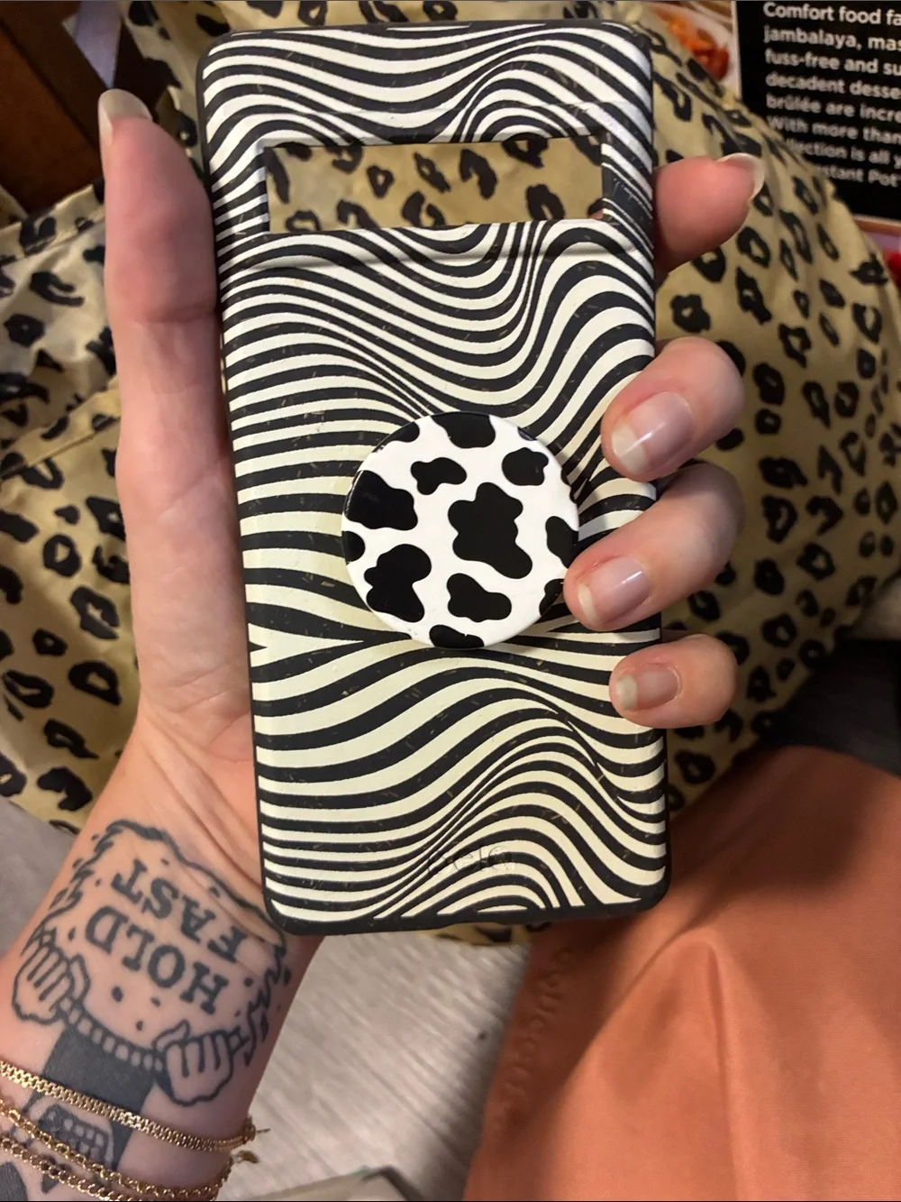 Eco-Friendly Black Phone Case - Durable Protective Cover Google pixel seven